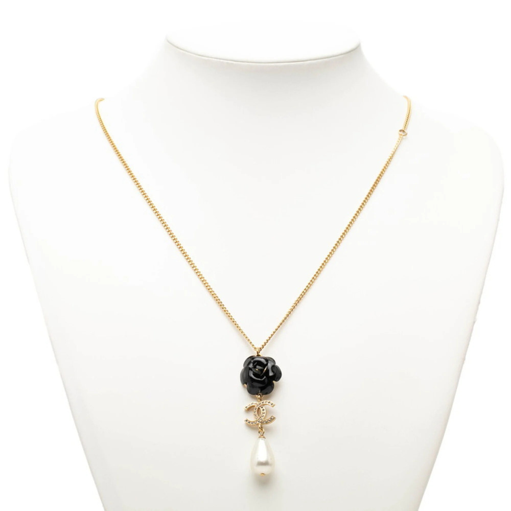 CHANEL Black Pearl Logo Necklace - Picture 6 of 6